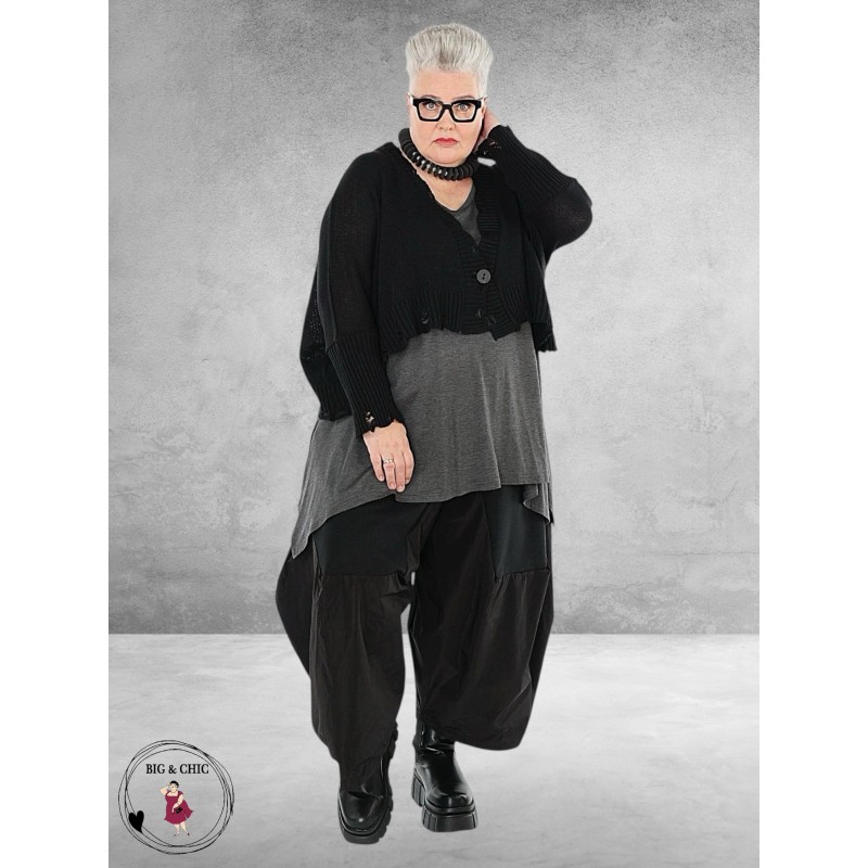 AKH Vestje Kort Zwart Destroyed