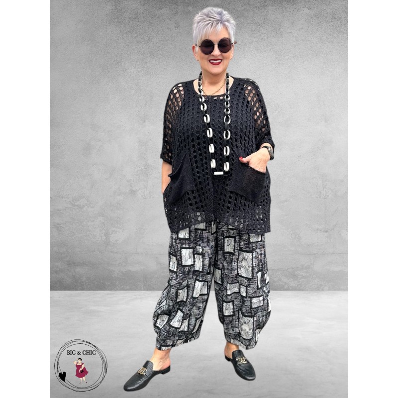 Amandine Trui Zomer Met Gaatjes Zwart