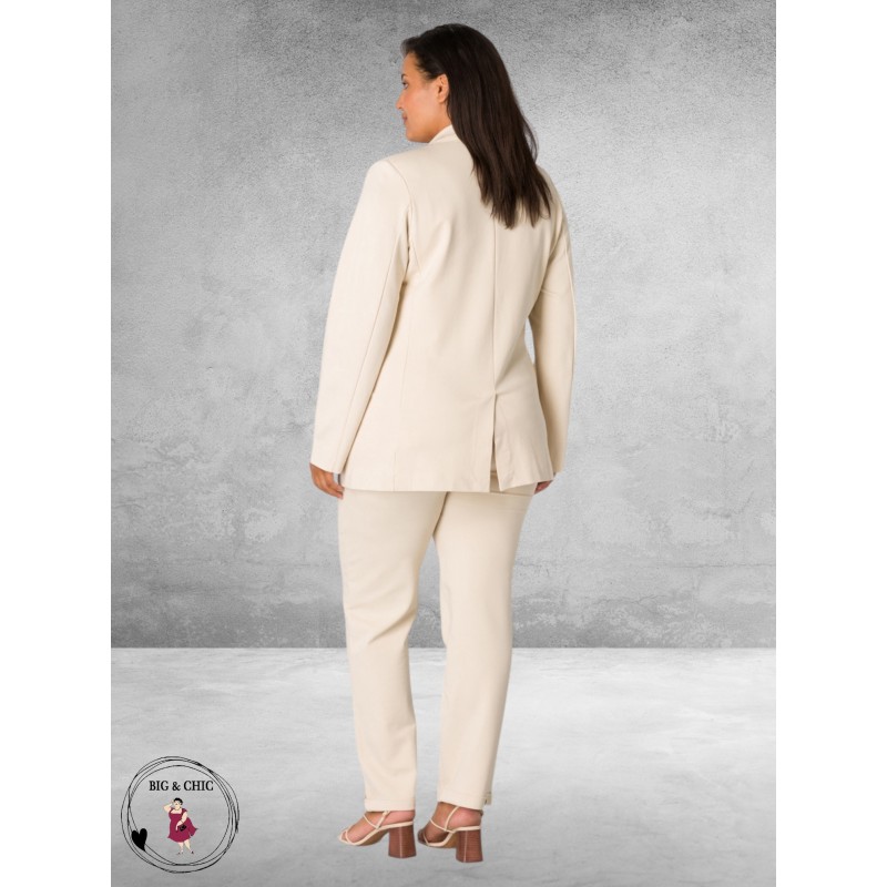 Base Level Blazer Yacey Light Beige