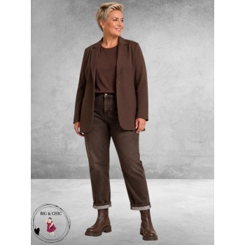 Base Level Blazer Yelena Bruin