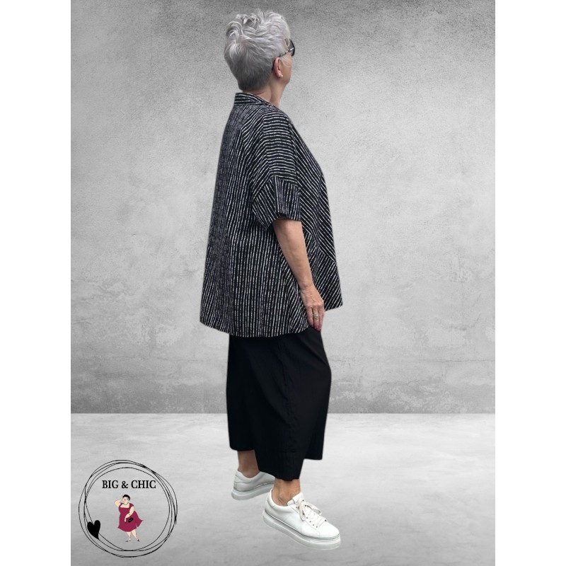 Frenzi Blouse Zwart Streep Asymmetrisch