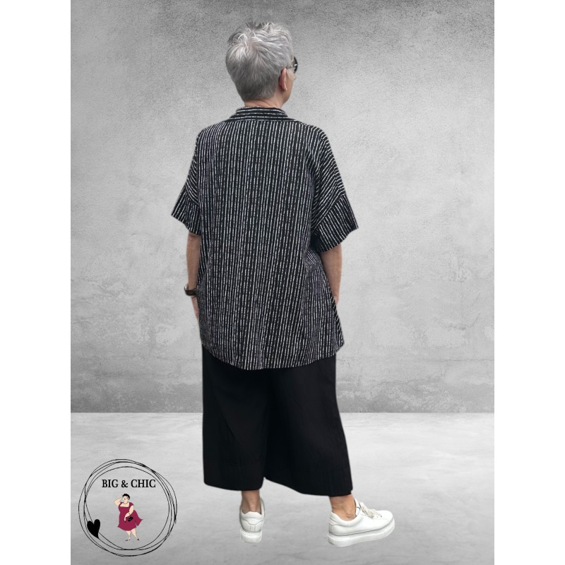 Frenzi Blouse Zwart Streep Asymmetrisch