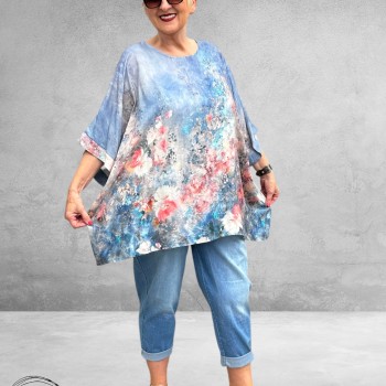 Frenzi Shirt Oversized Kunstzinnige Bloemenprint lichtblauw