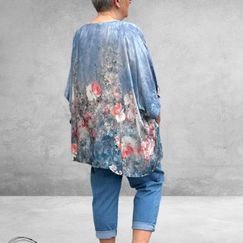 Frenzi Shirt Oversized Kunstzinnige Bloemenprint lichtblauw