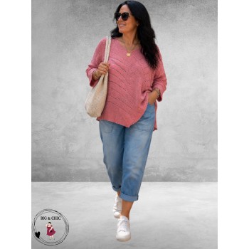 Frenzi Jeans Mom Model
