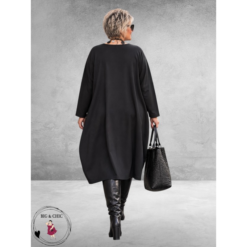 FRENZI Jurk Oversized Stoer En Wijd Zwart