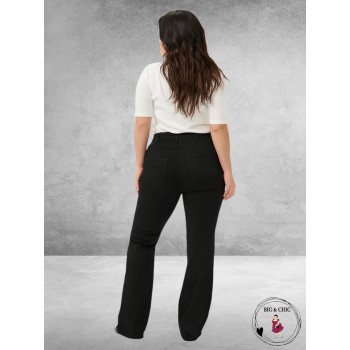 KAFFE CURVE Bootcut Jeans Dina Zwart