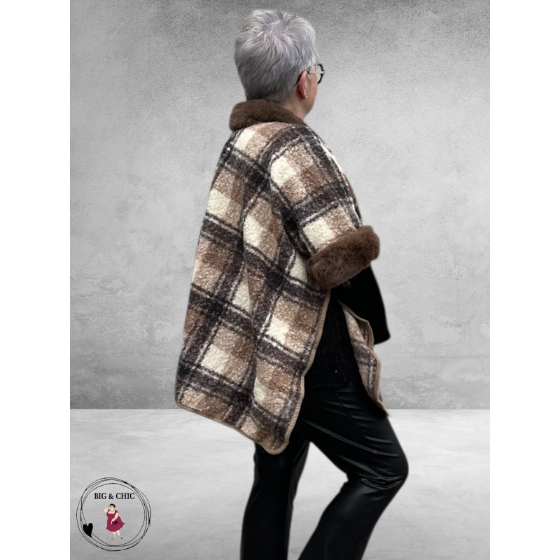 Y & D Poncho met Fake Fur Bruin Multi