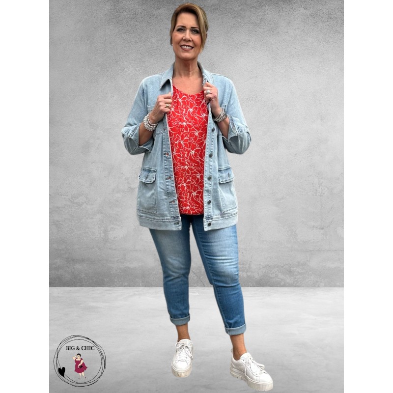Kaffe Curve – Shirt Vilana - Poppy Red met Chalk Flowers