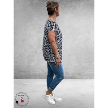 Kaffe Curve – Shirt Vilana - Midnight Blue-Chalk Graphic