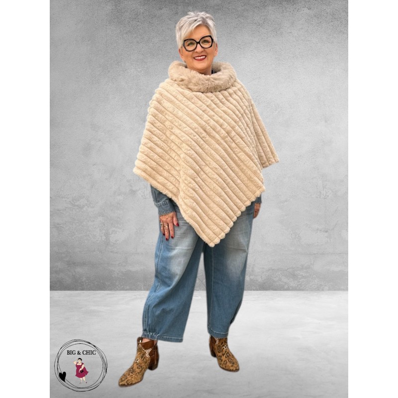 BG Poncho Fake Fur Creme