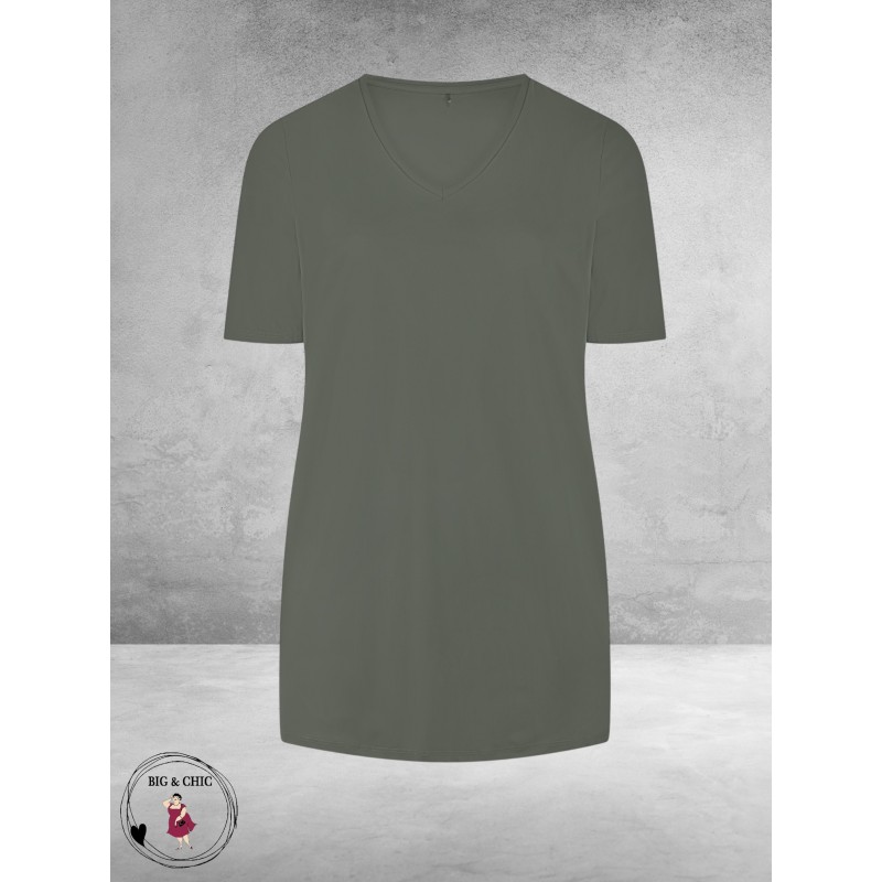 Plus Basics Travel Shirt V-Neck Hals Mud
